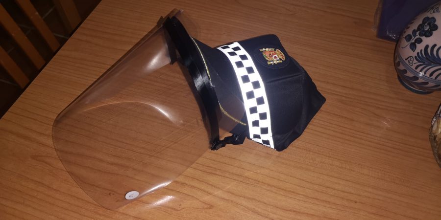 Protección facial acople visera gorra Policías